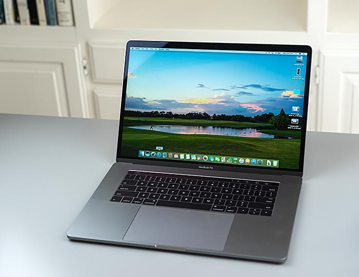 MacBook pro 2016 15インチ